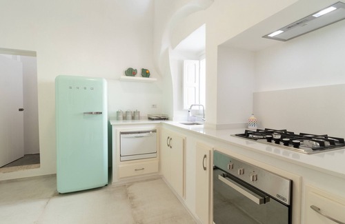 Matino House | Holiday Home L'Angolo di Giadia with Pool, Terrace & Wi-Fi