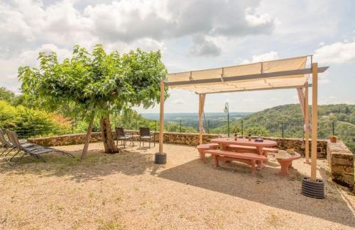 Meyssac House | Holiday Home La Salesse by Interhome