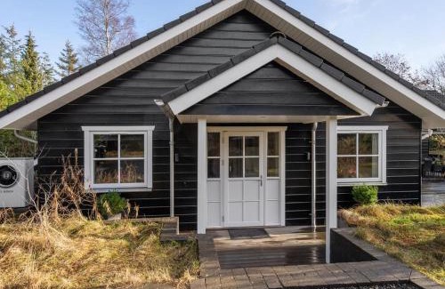 Hals House | Holiday Home Lilie - 270m from the sea by Interhome