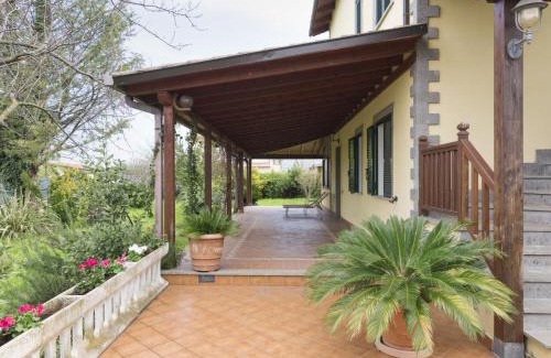 Lake Garda House | Holiday Home Lungo l'Ardeatina by Interhome