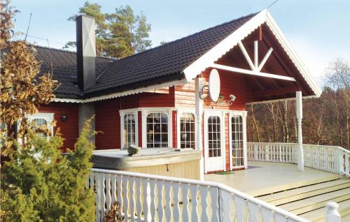 Belland House | Holiday Home Lyngdal Bordvik