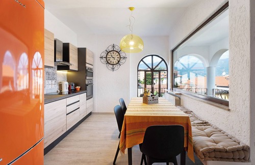 Germignaga House | Holiday Home 'Mansarda Vialba' with Lake View, Private Terrace and Balcony
