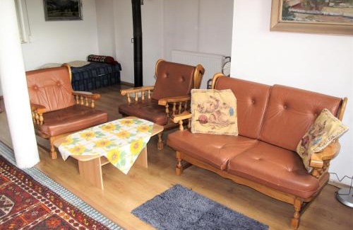 Neznasov House | Holiday Home Neznašov by Interhome