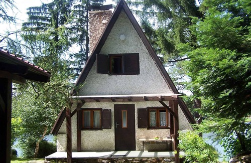 Frymburk House | Holiday home only 15 meters from Lipno Lake