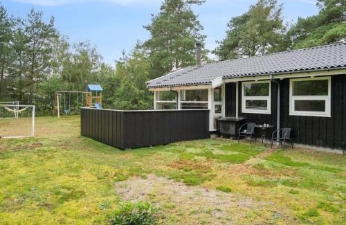 Hals House | Holiday Home Ove - 500m from the sea by Interhome