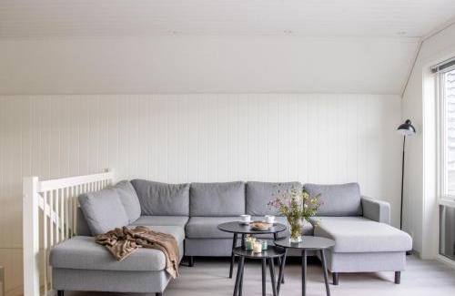 Bomlo House | Holiday Home Pale by Interhome