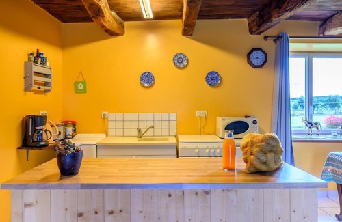 Cleguerec House | Holiday Home 'Petite Maison Dans La Prairie' with Private Terrace and Private Garden