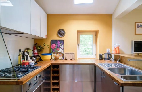 Campo House | Holiday Home 'Quinta Do Moinho Campo' with Mountain View, Wi-Fi and Air Conditioning