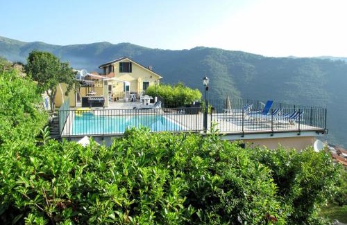 Valloria House | Holiday Home San Giuseppe - VLO210 by Interhome