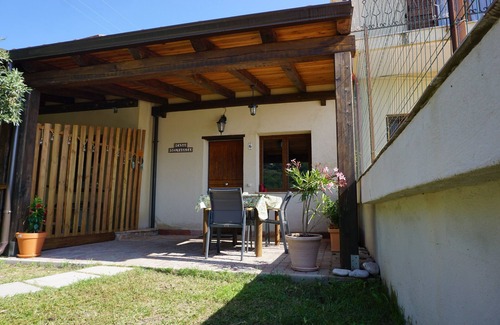 Badolato House | Holiday Home 'Selvaggia' with Sea View, Wi-Fi and Air Conditioning