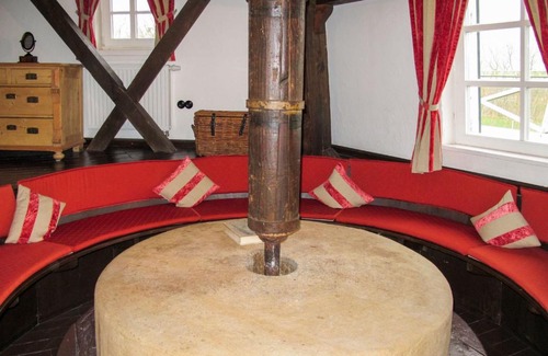 Westerbur House | Holiday Home Sielmühle by Interhome