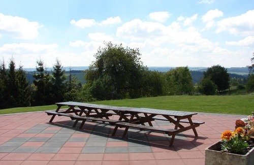 Medendorf House | Holiday home Snowview Lodge