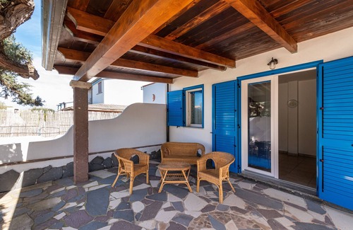 Calasetta House | Holiday Home "Sottotorre 1" close to the Sea with Private Garden & A/C