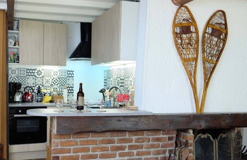 Soulan House | Holiday Home 'Sport Et Réconfort En Couserans' with Mountain View, Private Terrace and Wi-Fi