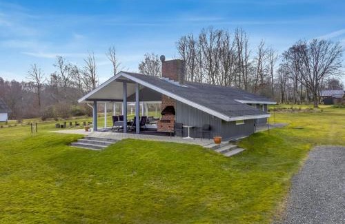 Vester Grønning House | Holiday Home Tosti - 180m to the inlet by Interhome