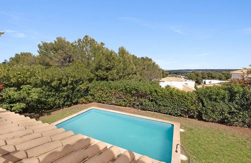 Coves Noves House | Holiday Home 'Tres' with Private Pool, Private Terrace and Wi-Fi
