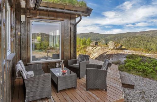 Tjaldal House | Holiday Home Utsikten by Interhome
