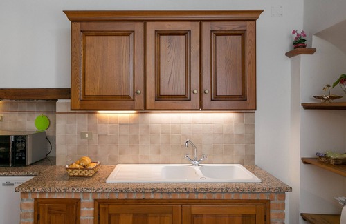 Lustignano Villa | Holiday Home 'Villa Adelmo ' with Private Pool, Private Terrace and Wi-Fi