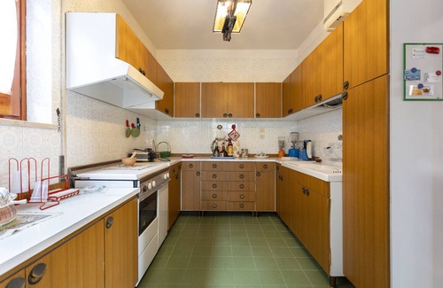 Salemi House | Holiday Home 'Villa Sofia' with Private Garden and Balcony