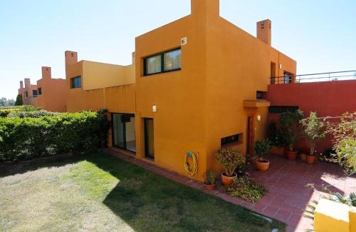 Tamarit House | Holiday Home Vistamar by Interhome