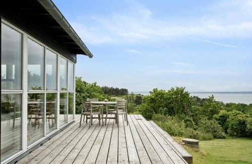Knebel House | Holiday Home With Sea View On Helgenæs