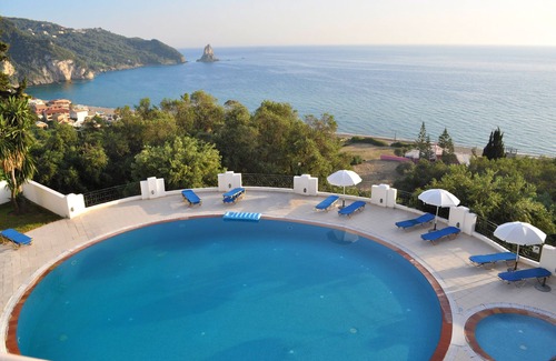 Agios Gordios Apartment | Holiday house with pool Maria on Agios Gordios