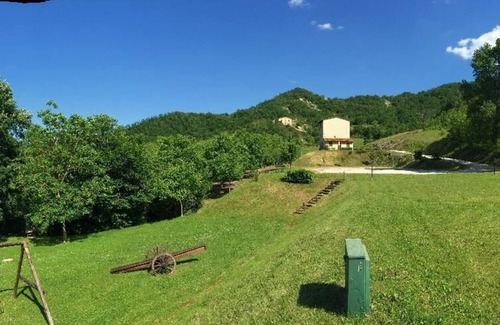 Apecchio House | Holiday house Sant'Angelo in Vado for 1 - 20 persons with 4 bedrooms - Holiday house