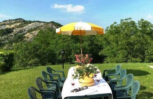 Apecchio House | Holiday house Sant'Angelo in Vado for 1 - 20 persons with 4 bedrooms - Holiday house