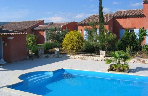Aups House | Holiday house Aups for 1 - 4 persons with 2 bedrooms - Row house