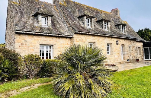 Brignogan-Plage House | Holiday house Brignogan Plage for 1 - 8 persons with 5 bedrooms - Holiday home