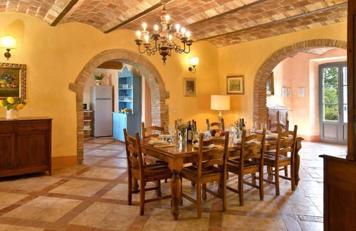 Bibbona House | Holiday house Bibbona for 1 - 20 persons with 9 bedrooms - Holiday house