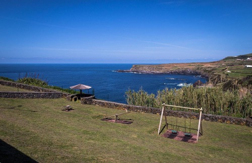 Biscoitos House | Holiday house Biscoitos for 1 - 10 persons with 5 bedrooms - Holiday house