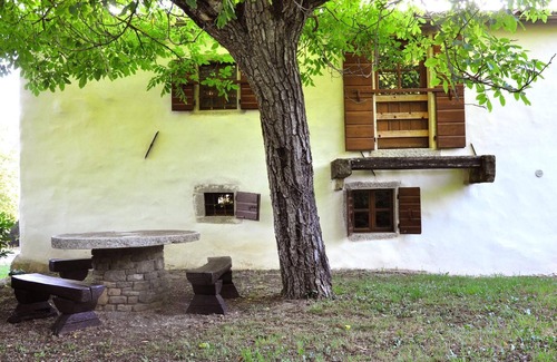 Kotli House | Holiday house Buzet for 1 - 3 persons with 2 bedrooms - Holiday home