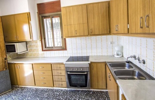 Canyelles House | Holiday house Canyelles for 1 - 8 persons with 4 bedrooms - Holiday home