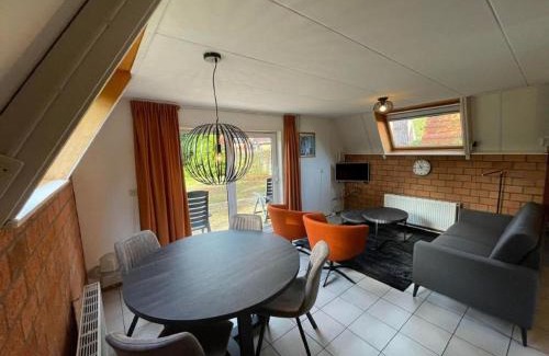 Sint Nicolaasga House | Holiday House in Friesland with Garden