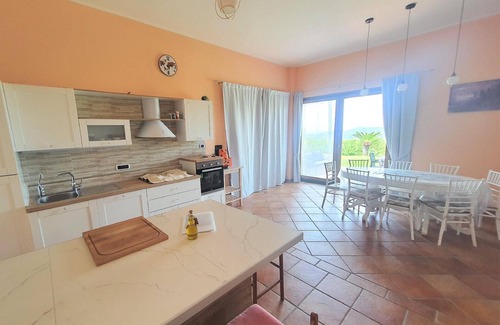 Laureana Cilento House | Holiday house Laureana Cilento for 1 - 9 persons with 4 bedrooms - Holiday house