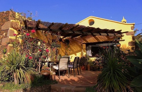 La Asomada House | Holiday house La Asomada for 1 - 6 persons with 3 bedrooms - Holiday home