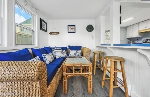 Ortley Beach House | Holiday House - Linens, towels, and beach badges included