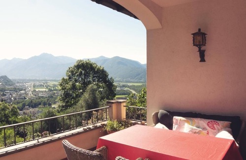 Minusio House | Holiday house Minusio for 1 - 4 persons with 2 bedrooms - Detached holiday house