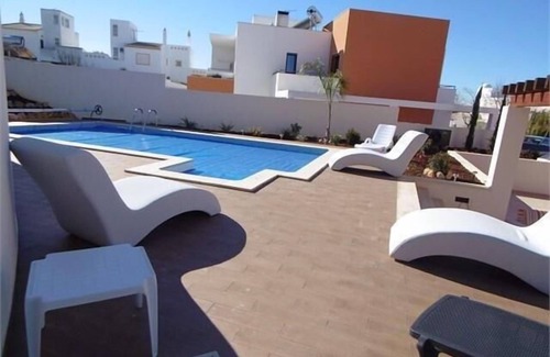 Portimao House | Holiday house Portimão for 1 - 9 persons with 4 bedrooms - Holiday house
