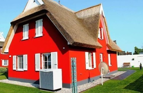 Ummanz House | Holiday house Ummanz for 1 - 5 persons with 3 bedrooms - Holiday home