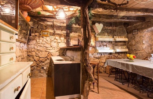 Viskovo House | Holiday house Viskovo for 1 - 8 persons with 4 bedrooms - Twin house