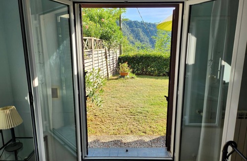 Follo House | Holiday house with a Mediterranean backdrop, ideal for trips to Cinque Terre or for a holiday with your dog