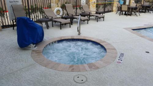Atascocita Hotel | Holiday Inn Express and Suites Atascocita - Humble - Kingwood by IHG