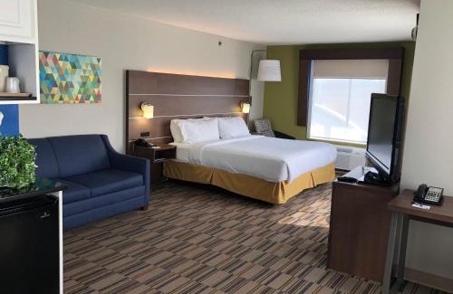 Milford Hotel | Holiday Inn Express and Suites Quakertown - Allentown Area by IHG