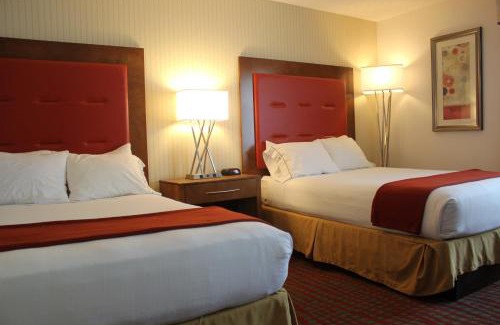 Milford Hotel | Holiday Inn Express Boston-Milford by IHG