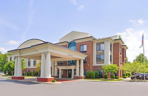 North Lima Hotel | Holiday Inn Express Hotel & Suites Youngstown - North Lima/Boardman by IHG