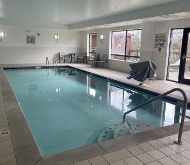 Kodak Hotel | Holiday Inn Express Hotel & Suites Kodak East-Sevierville by IHG