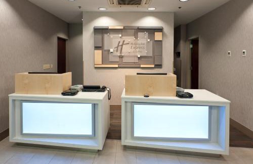 Scott Hotel | Holiday Inn Express Hotel & Suites Scott-Lafayette West by IHG