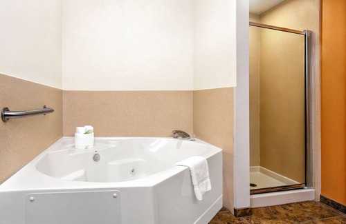 Lecanto Hotel | Holiday Inn Express Hotel & Suites Inverness by IHG